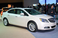 Buick Verano компактный роскошный седан